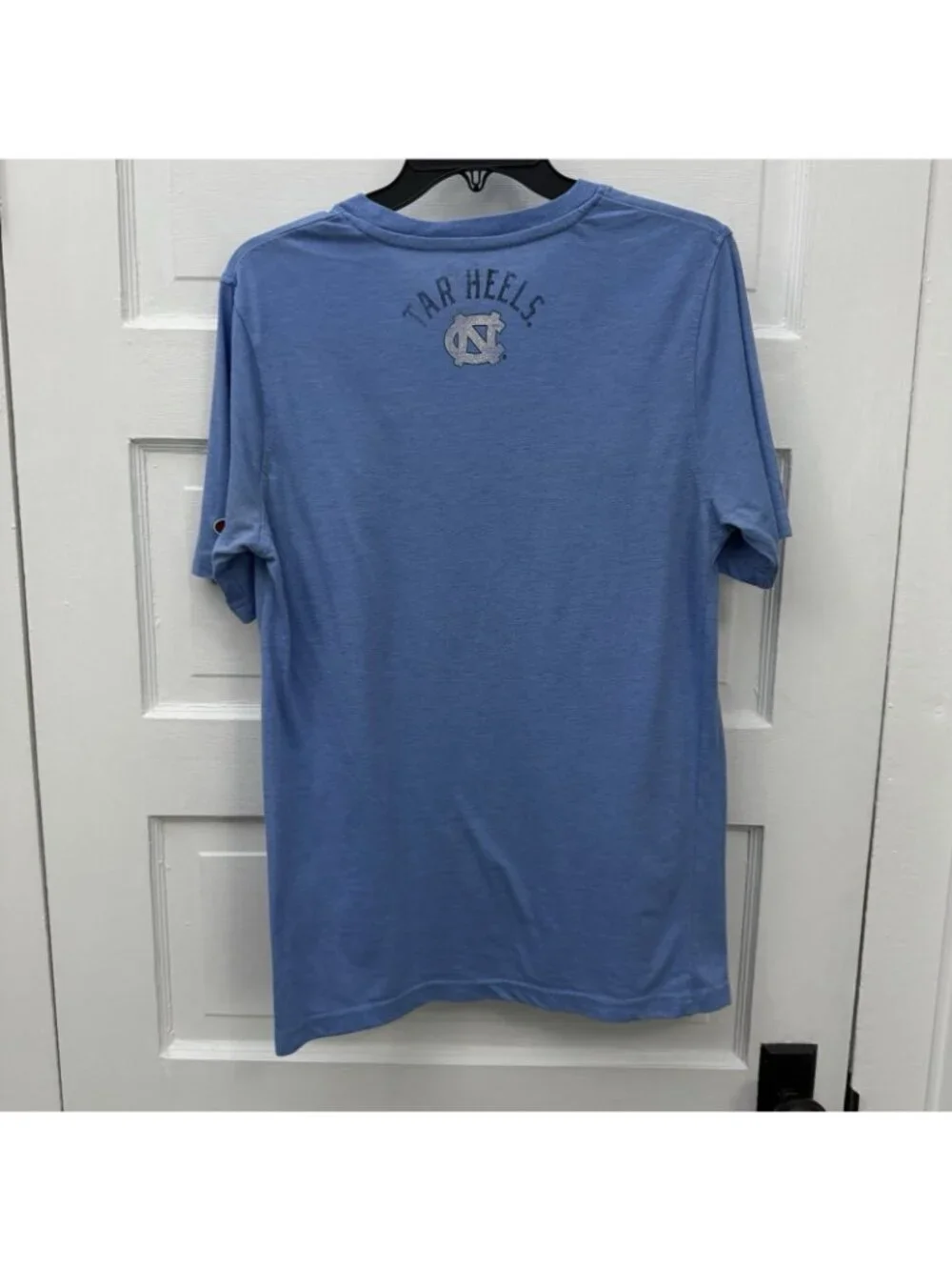 Champion Carolina Tar Heels UNC Graphic T Shirt Blue Men’s M NCAA Logo Tee